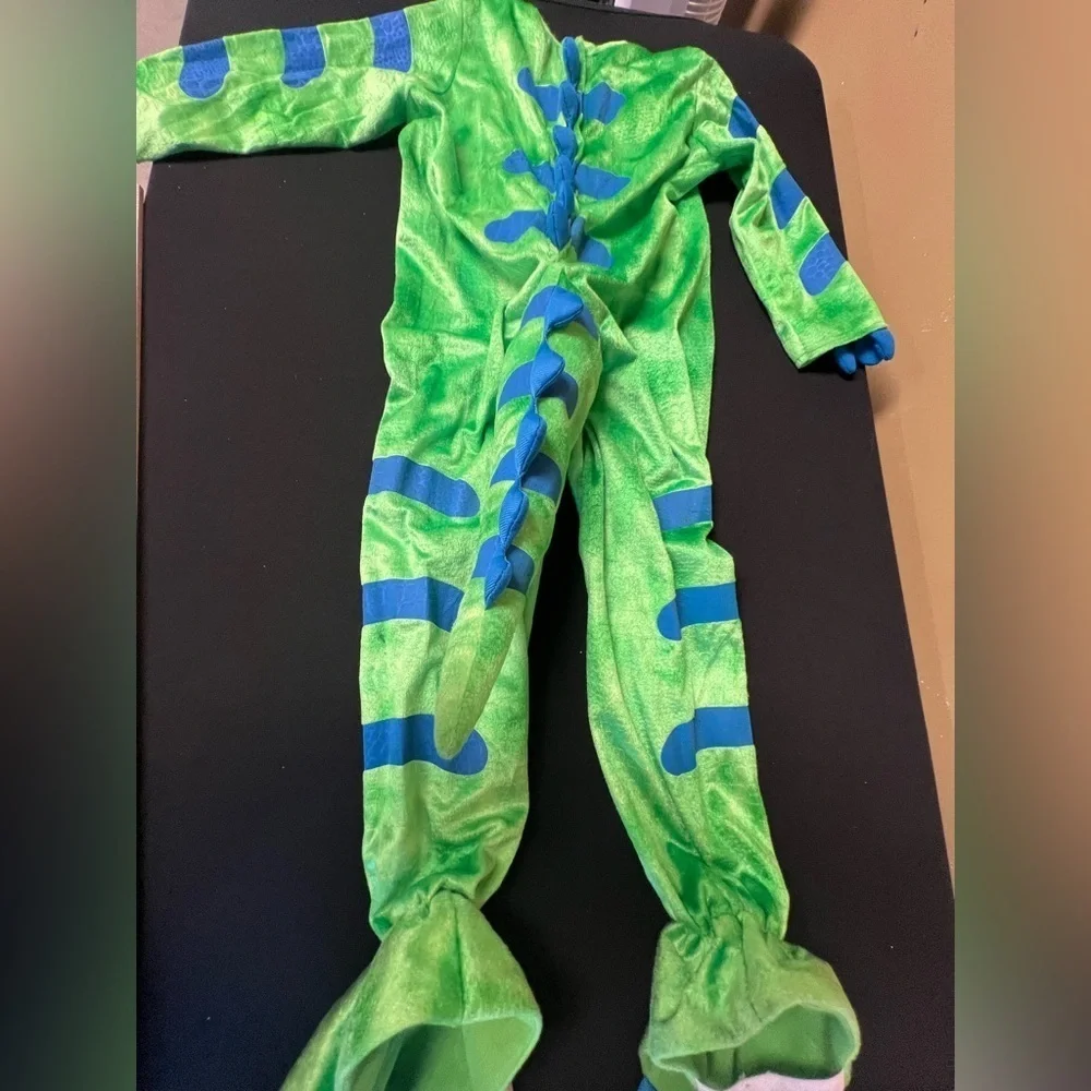 Halloween Triceratops Dinosaur Unisex Costume  Size Small - Suit-Booties-Hood